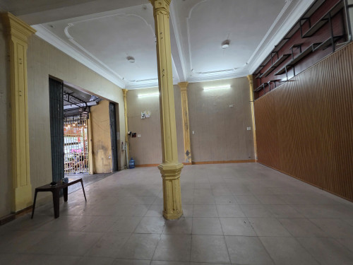 Ch0 thuê.nhà 2 tầng Phan Bội Châu, TP Huế.