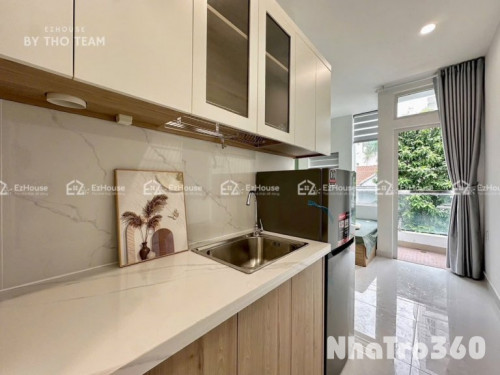 CĂN HỘ BAN CÔNG GẦN K300 ETOWN NHÀ GA T3 TÂN BÌNH