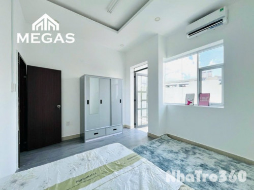 Full nội thất, cửa sổ, ban công, 1 pn, tách bếp