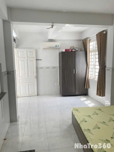 Phòng trọ nội thất máy lạnh