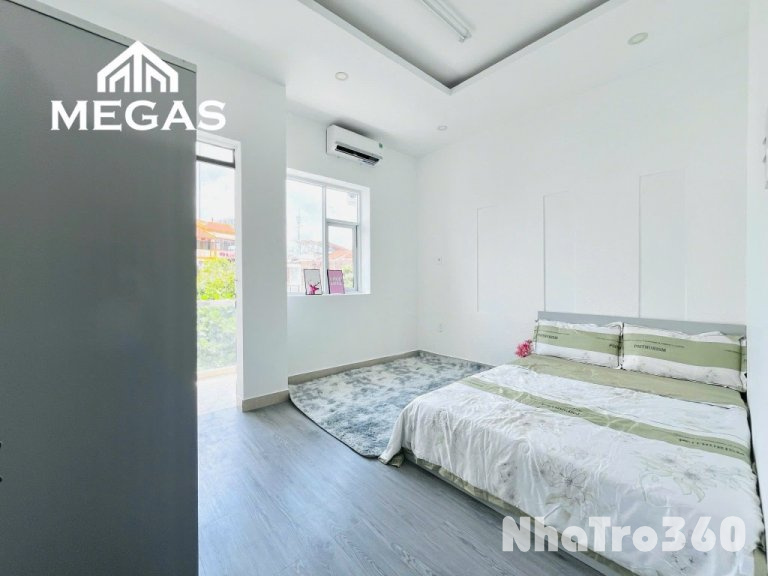 Full nội thất, cửa sổ, ban công, 1 pn, tách bếp