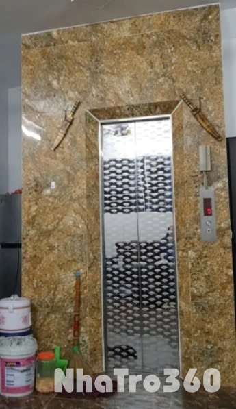 Nhà tôi cho thuê Nhà căn góc, mới, Thái Thịnh; vỉa hè 105m2* 4T- 28 Tr