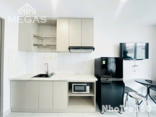 Căn hộ studio full nội thất thang máy gần sân bay