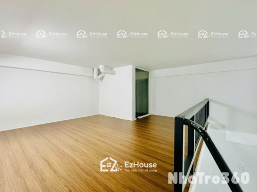 Gần công viên Phú Lâm