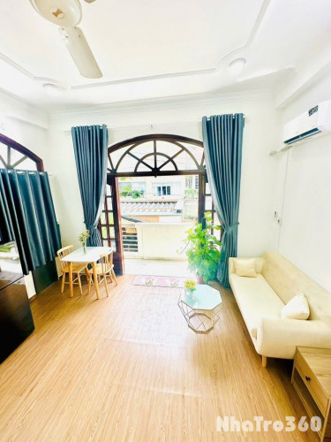 Studio ban công máy giặt riêng gần etown tân bình