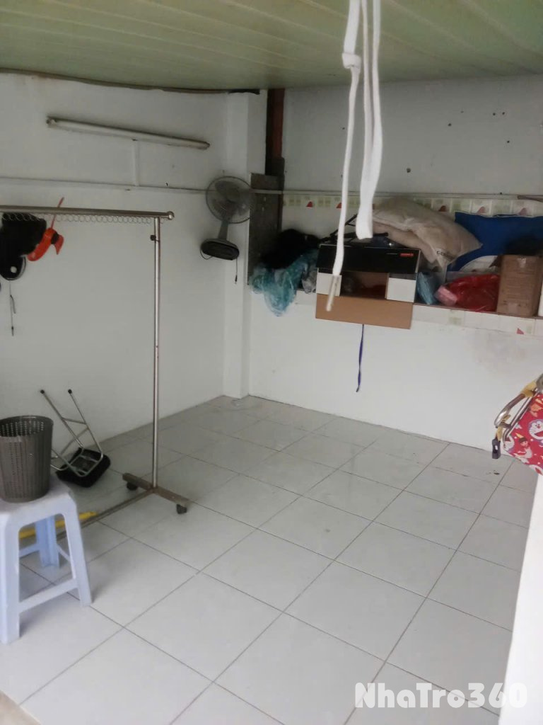 CHO THUÊ NHÀ NGUYÊN CĂN XÓM CHIẾU, Q.4 GIÁ 6 TRIỆU.