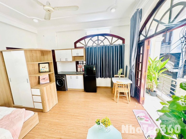 Studio ban công máy giặt riêng gần etown tân bình