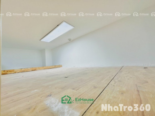 Gần công viên Phú Lâm