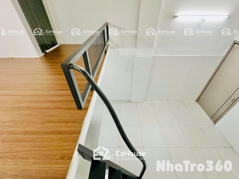 Gần công viên Phú Lâm