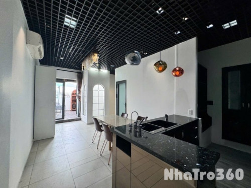 Cho thuê căn Penthouse 60m2 - 2 ban công