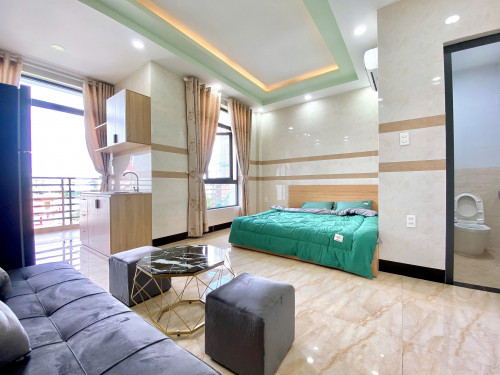 PHÒNG ĐẸP NGAY NGUYỄN TRỌNG TUYỂN ĐANG TRỐNG SẴN NGAY SÂN BAY TÂN SƠN NHẤT