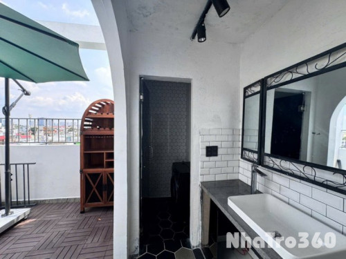 Cho thuê căn Penthouse 60m2 - 2 ban công