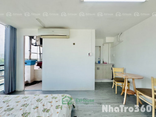 Studio siêu rộng khu Cao Lỗ, có ban công,cửa kính