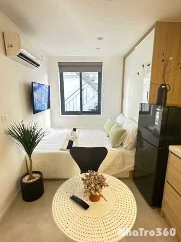 Căn Hộ Full Nội Thất Cửa Sổ Thoáng