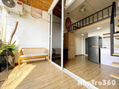 PHÒNG FULL OPTION - CÓ TV & BAN CÔNG