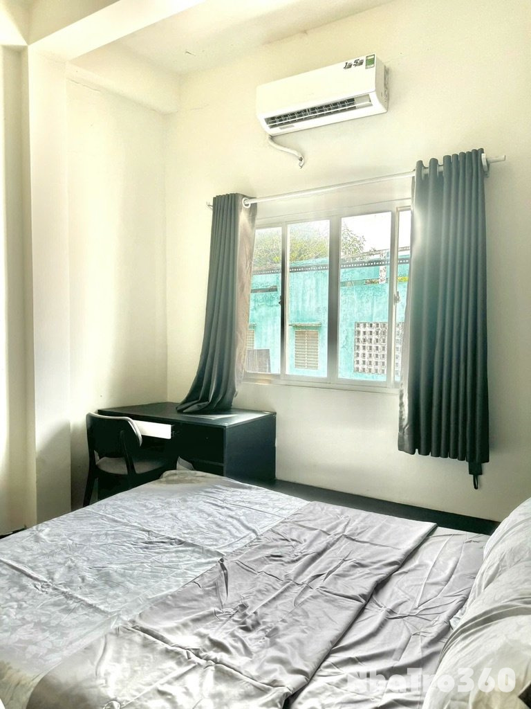 Cho thuê studio quận 1 cửa sổ gần chợ Bến Thành