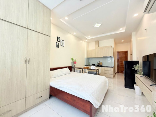 Cho thuê căn hộ Q3, Đường Lý Chính Thắng, gần Chợ Tân Định, Công Viên Lê Văn Tám, Cầu Kiệu