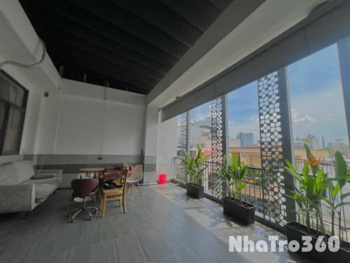 Cho thuê căn hộ 2PN quận 3 ban công lớn, tiện nghi