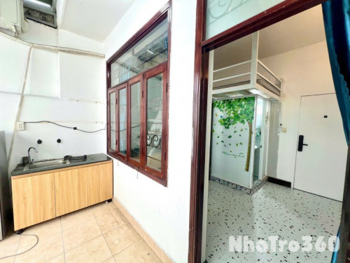 Gác Ban Công Tách Bếp Full Nội Thất Đang Trống Sẵn Giá Ưu Đãiii😆