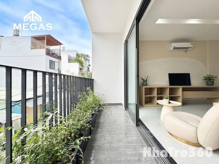 CHO THUÊ PHÒNG STUDIO CÓ BANCOL NGAY NHÀ GA T3, TB