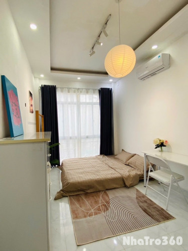 Căn hộ cho thuê cửa sổ lớn Bến Chương Dương