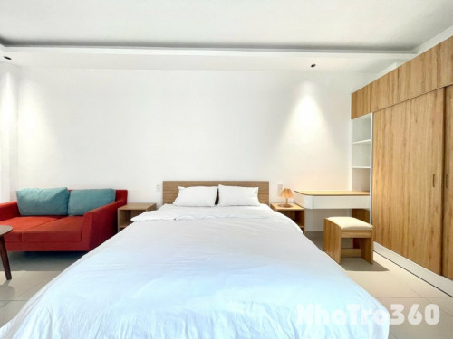 Cho thuê căn hộ ban công máy giặt riêng Q1, ngay chợ Tân Định, nhà thờ Tân Định, công viên Lê Văn Tám, cầu Bông