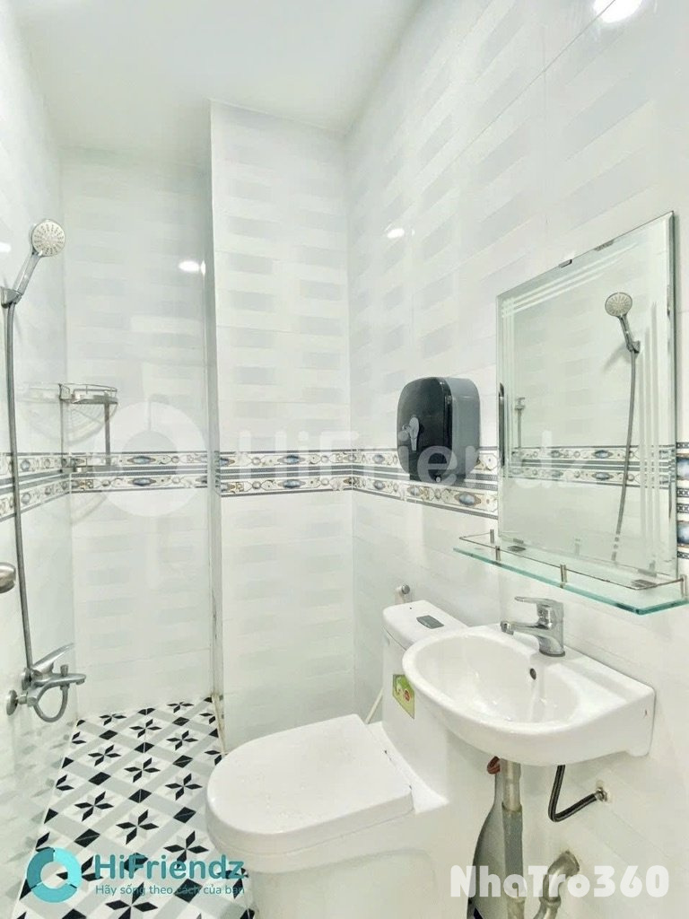 Studio ban công, rộng ngay chung cư Bông Sao Q8