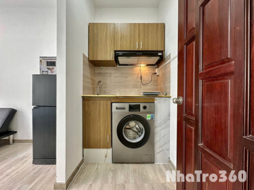 Cho thuê căn hộ Q1, đường Nguyễn Trung Ngạn, gần Thảo Cầm Viên, Cầu Thị Nghè, Cầu Ba Son