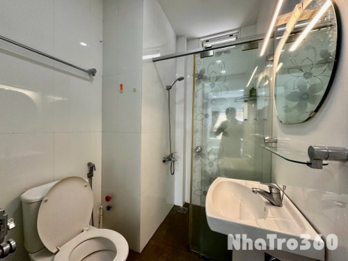 Cho thuê căn hộ Q1, đường Nguyễn Trung Ngạn, gần Thảo Cầm Viên, Cầu Thị Nghè, Cầu Ba Son