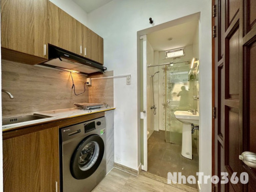 Cho thuê căn hộ Q1, đường Nguyễn Trung Ngạn, gần Thảo Cầm Viên, Cầu Thị Nghè, Cầu Ba Son