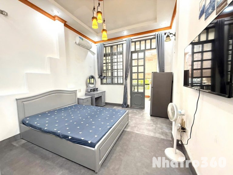 Căn hộ studio ban công gần sân bay Tân Bình