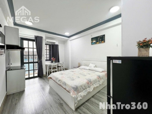 Căn hộ ban công ngay Nguyễn Du, Trương Định Q1