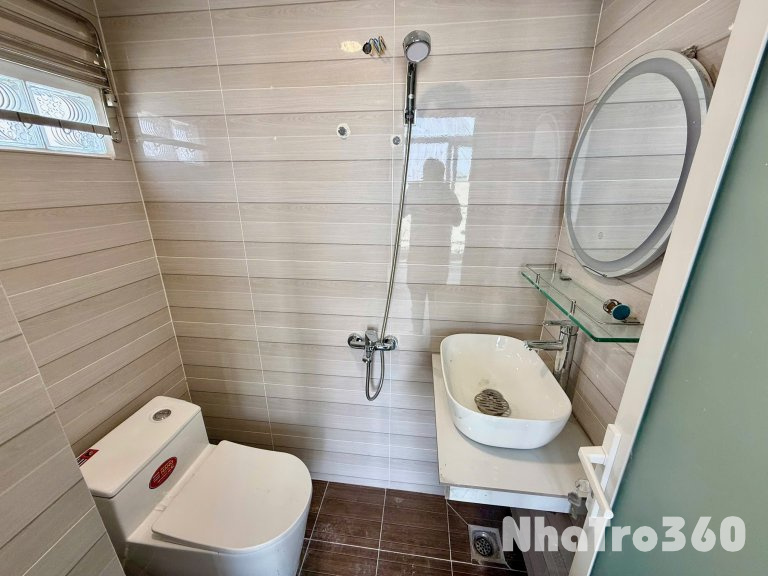 Cho thuê căn hộ Duplex (có gác), Q8, đường Đỗ Ngọc Quang, gần Cầu Chánh Hưng, Công An Quận 8