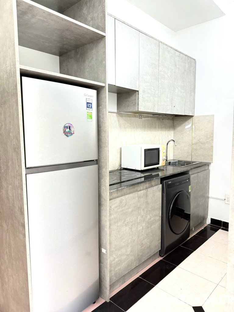 Căn hộ 1pn full nội thất gần sân bay quận Tân Bình