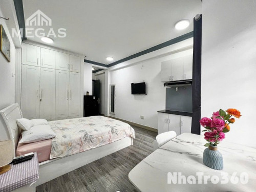 Cho thuê căn hộ ban công full nội thất Q1, ngay ngã sáu Phù Đổng, chợ Bến Thành, cviên 23/9, Saigon Center…