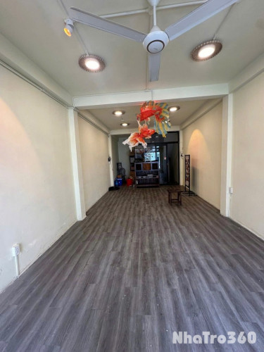 CHÍNH CHỦ CHO THUÊ MẶT BẰNG - VỊ TRÍ ĐẸP TẠI PHƯỜNG BẾN THÀNH, QUẬN 1