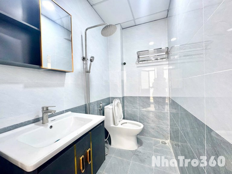 Cho thuê căn Studio full cửa sổ ban công Q8, ngay cầu Nguyễn Văn Cừ, Parcmall, cầu Kênh Xáng, cầu Rạch Ông, Đh Công Nghệ SG…