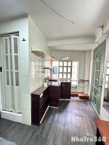 Cho thuê căn hộ Q1, đường Lê Lai, gần Công Viên Tao Đàn, Công Viên 23/9, Chợ Bến Thành