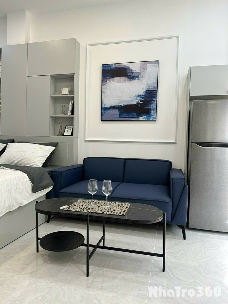 CĂN HỘ BAN CÔNG NGAY TÂN BÌNH GẦN NHÀ GA T3 K300