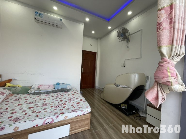 Cho thuê phòng có sân thượng