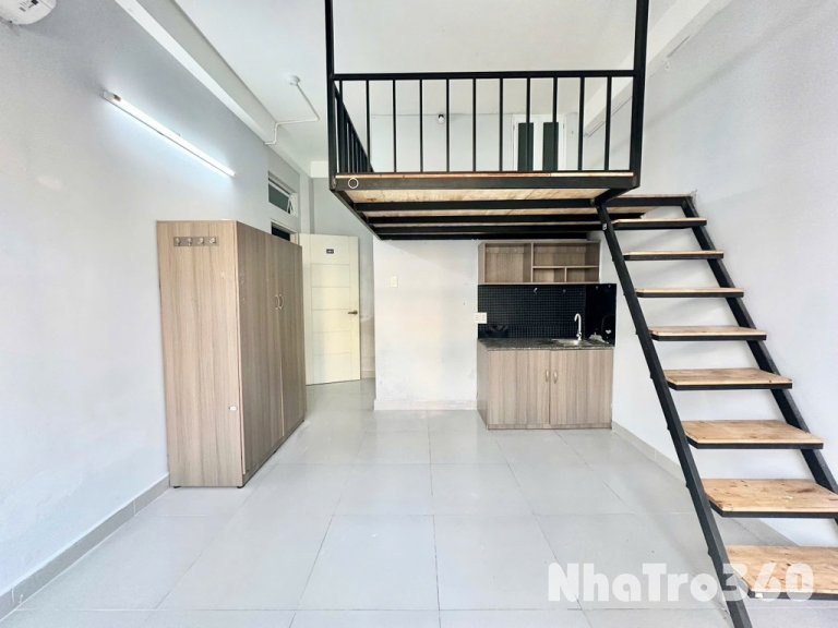 Căn Hộ Có Gác Tân Bình Ban Công Ngay CV Gia Định