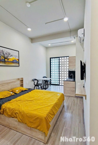 Phòng 35m2 quận 3 ngay cầu công lý có thang máy