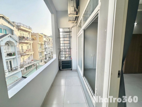 Căn Hộ Có Gác Tân Bình Ban Công Ngay CV Gia Định