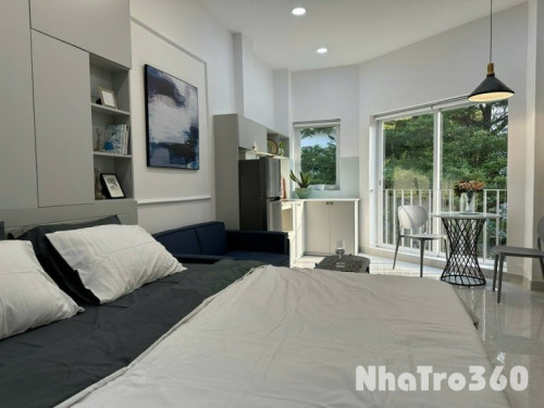 CĂN HỘ BAN CÔNG NGAY TÂN BÌNH GẦN NHÀ GA T3 K300