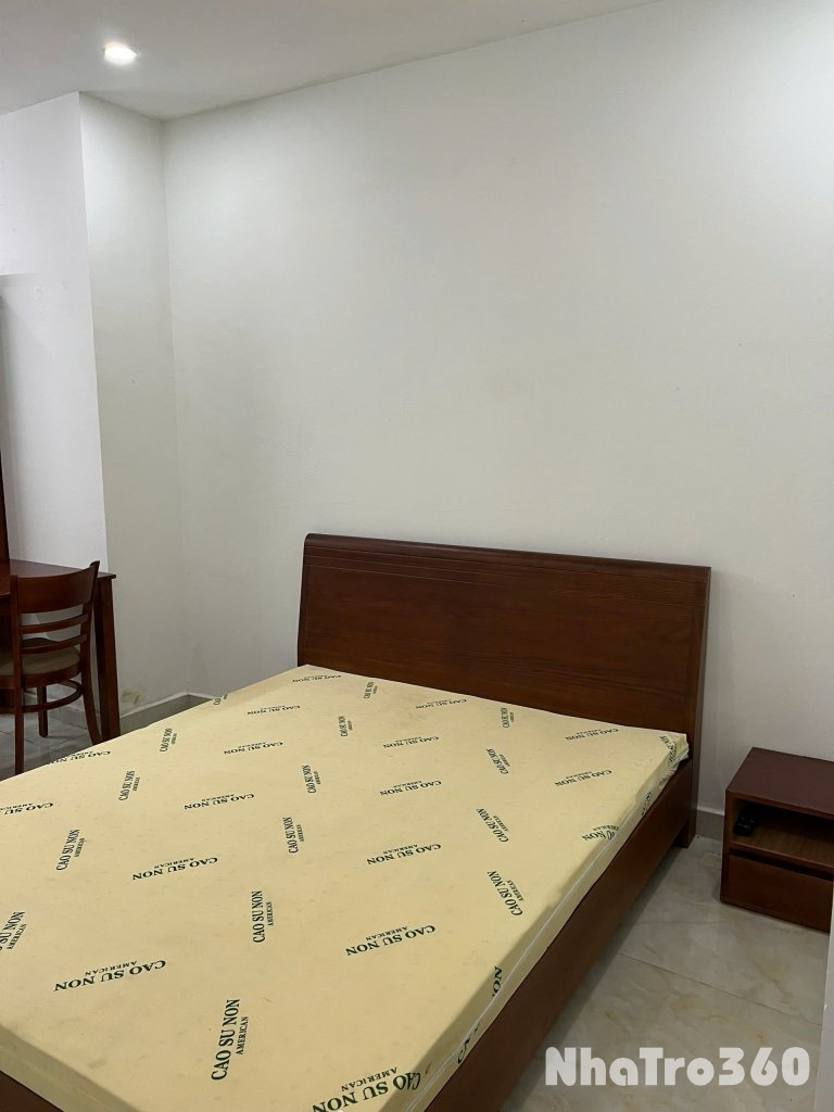 Cho thuê căn hộ - Thành Thái, quận 10