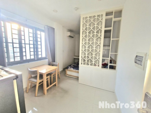 Cho thuê căn hộ ban công, Q8, Đường Dương Bá Trạc, gần ĐH Sài Gòn, Cầu Nguyễn Văn Cừ, Cầu Chữ Y