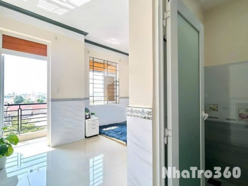 Full nội thất, ban công, cửa sổ, thang máy