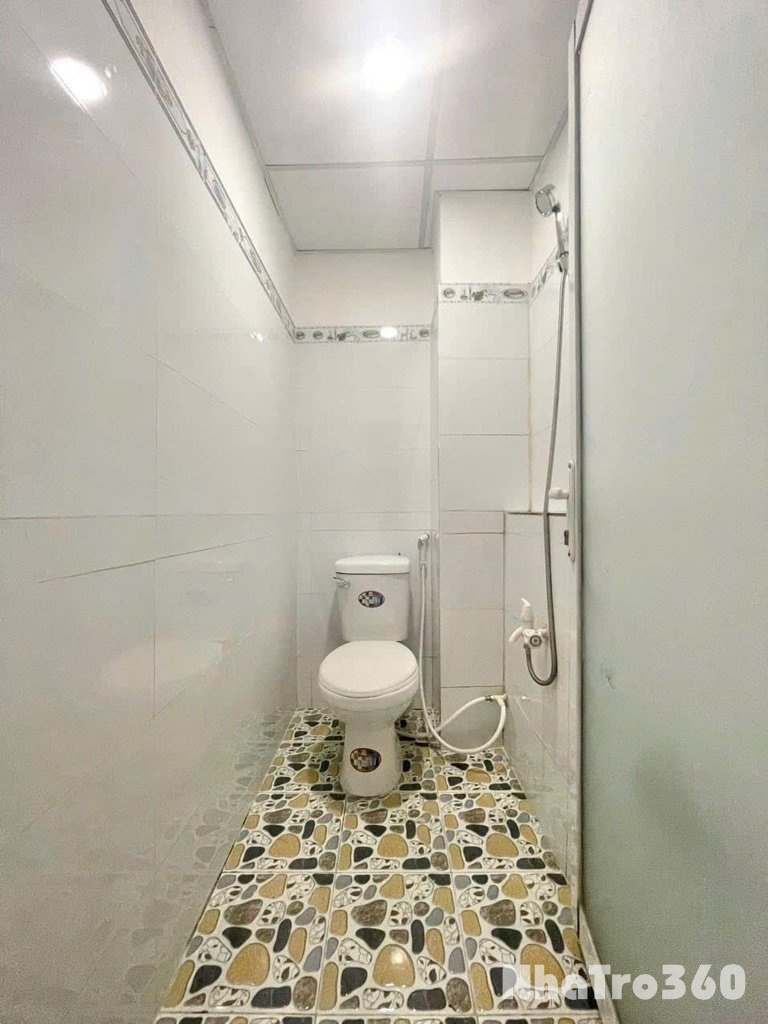 PHÒNG BAN CÔNG GIÁ 4 TRIỆU HƠN Ở QUẬN 3 LÊ VĂN SỸ