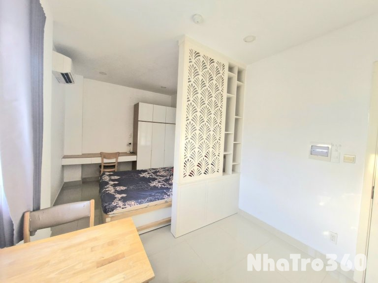 Cho thuê căn hộ ban công, Q8, Đường Dương Bá Trạc, gần ĐH Sài Gòn, Cầu Nguyễn Văn Cừ, Cầu Chữ Y