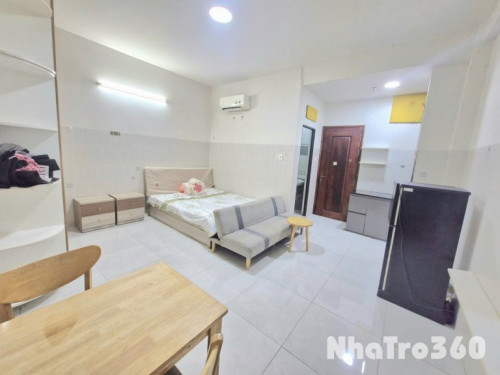 Cho thuê căn hộ ban công, Q8, Đường Dương Bá Trạc, gần ĐH Sài Gòn, Cầu Nguyễn Văn Cừ, Cầu Chữ Y